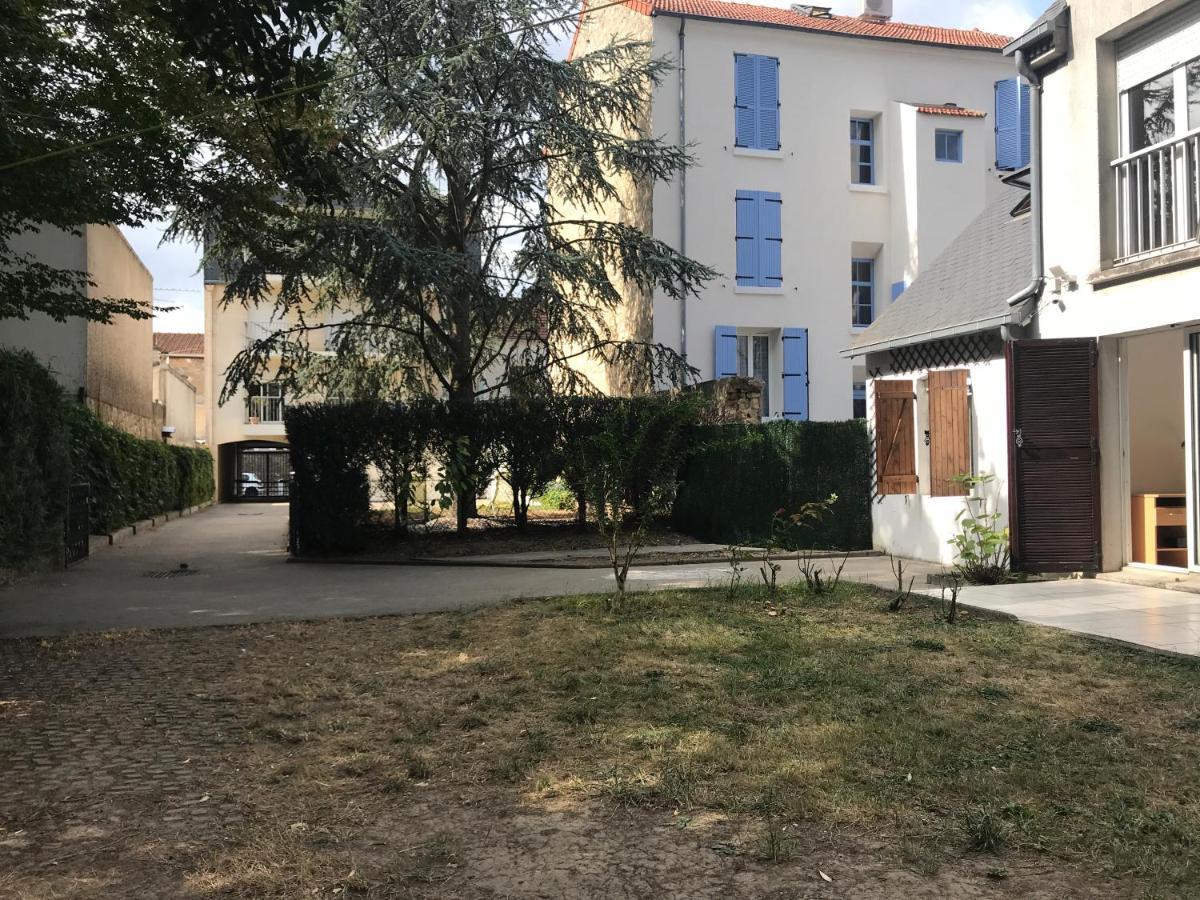 Maison De Longde - Chambre Villejuif Buitenkant foto
